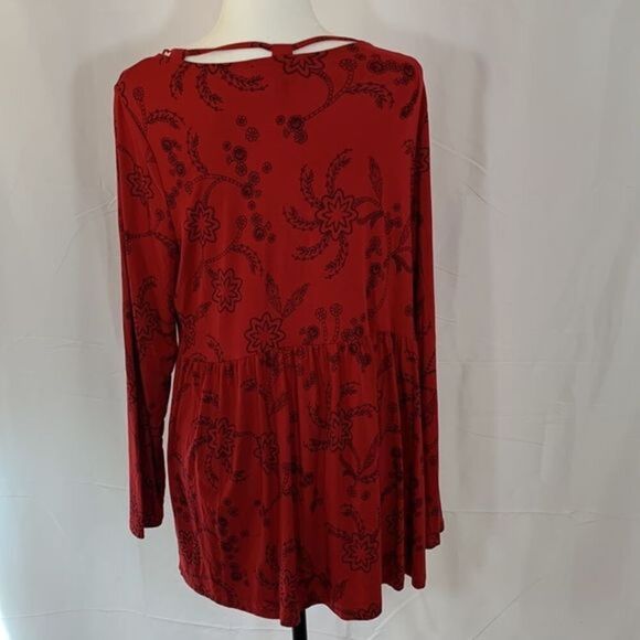 Love & Legend Red & Black Paisley Babydoll Top - Picture 5 of 9